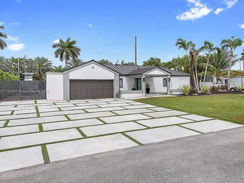 15521 SW 152nd Terrace Miami FL 33187