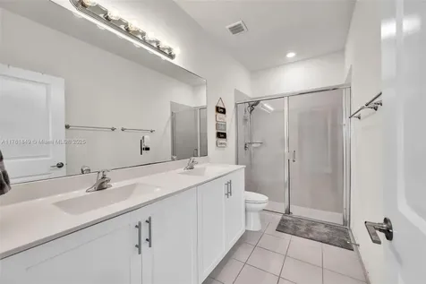 2594 SE 2nd Street Homestead FL 33033