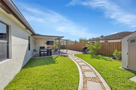 2594 SE 2nd Street Homestead FL 33033