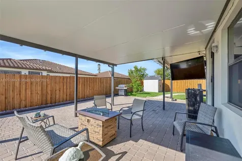 2594 SE 2nd Street Homestead FL 33033