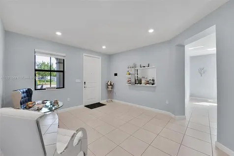 2594 SE 2nd Street Homestead FL 33033