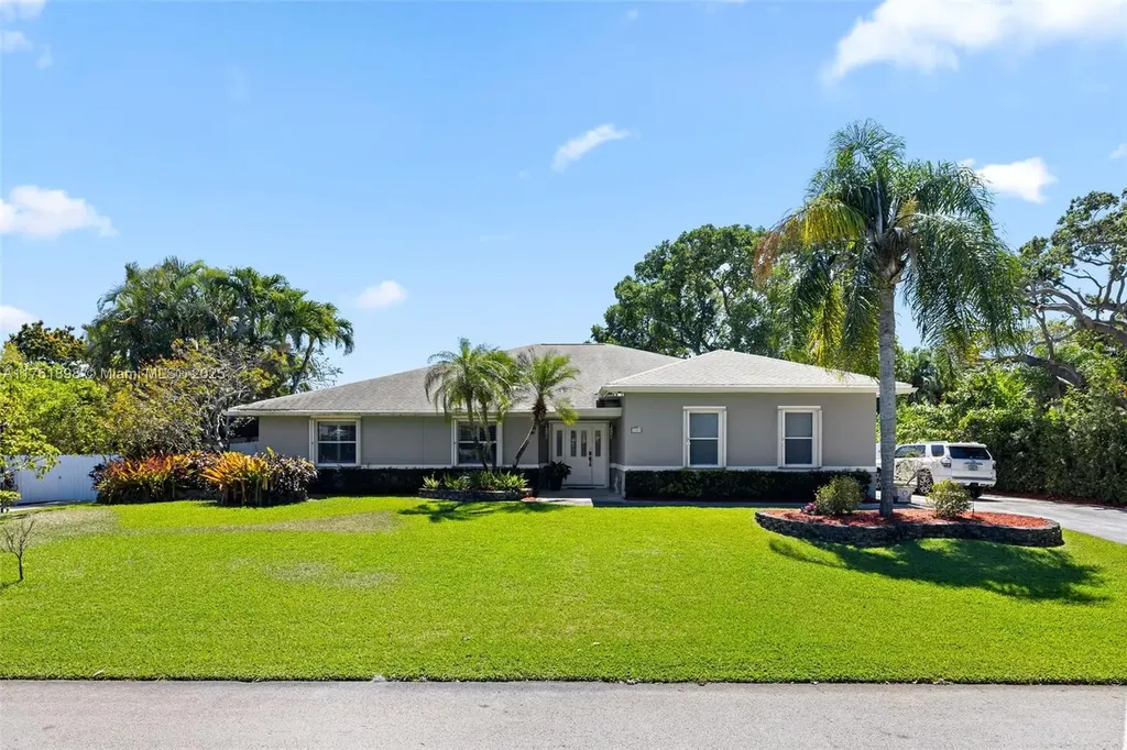 8520 SW 181st Street Palmetto Bay FL 33157