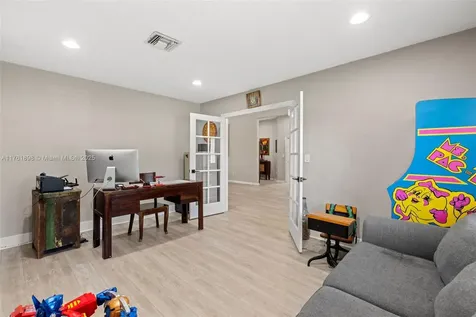 8520 SW 181st Street Palmetto Bay FL 33157