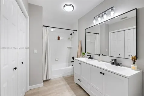 8520 SW 181st Street Palmetto Bay FL 33157