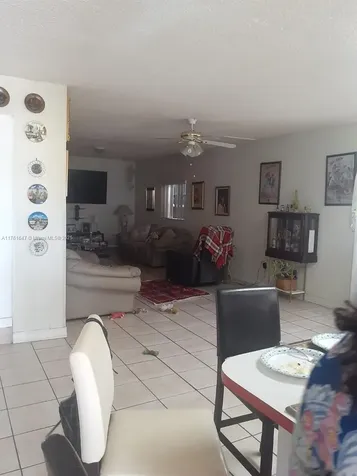625 E 28th Street Hialeah FL 33013