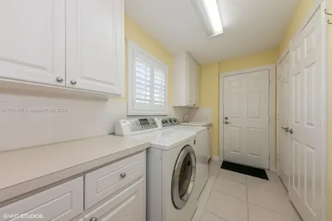 8163 Montserrat Place Wellington FL 33414