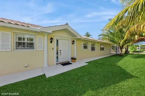 8163 Montserrat Place Wellington FL 33414
