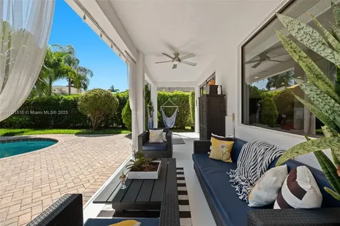 866 Hawthorn Terrace Weston FL 33327