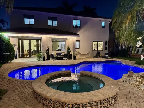 866 Hawthorn Terrace Weston FL 33327