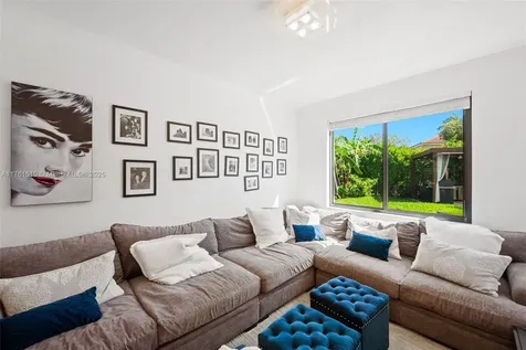 866 Hawthorn Terrace Weston FL 33327