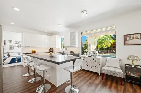 866 Hawthorn Terrace Weston FL 33327