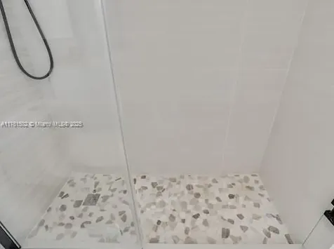 404 SW 4th Terrace Hallandale Beach FL 33009