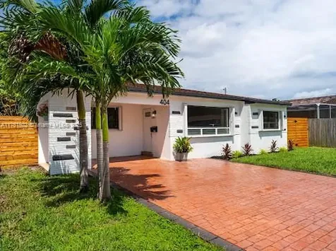 404 SW 4th Terrace Hallandale Beach FL 33009