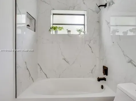 404 SW 4th Terrace Hallandale Beach FL 33009