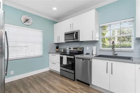 Pembroke Pines FL 33029