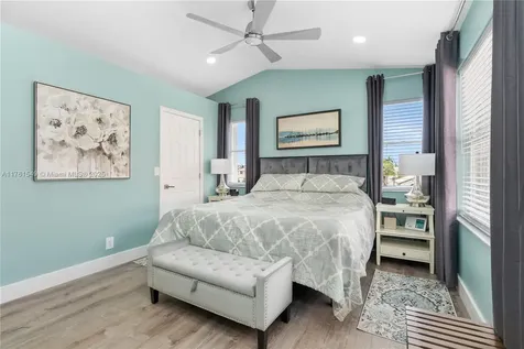Pembroke Pines FL 33029