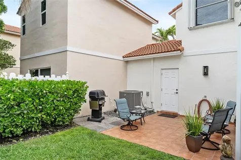 Pembroke Pines FL 33029