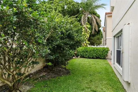 Pembroke Pines FL 33029