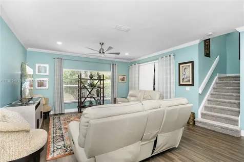 Pembroke Pines FL 33029