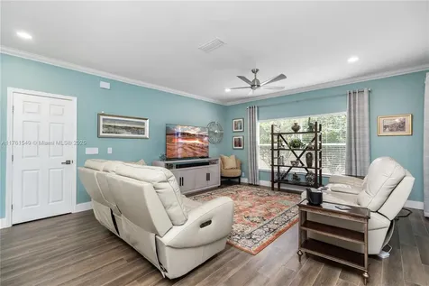 Pembroke Pines FL 33029