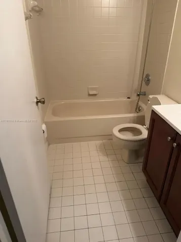 5076 Arbor Glen Circle Lake Worth FL 33463