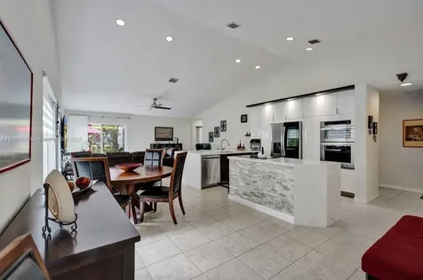 454 Silver Palm Way Weston FL 33327