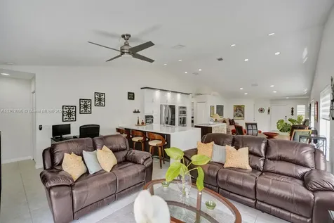 454 Silver Palm Way Weston FL 33327