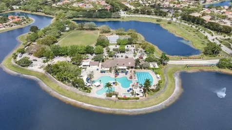 454 Silver Palm Way Weston FL 33327