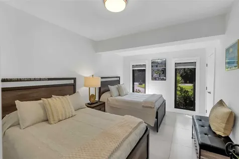 8735 SW 118th Street Miami FL 33176