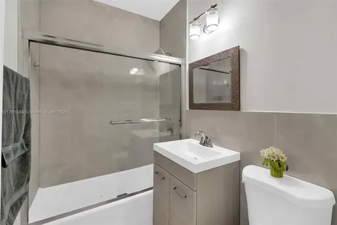 8735 SW 118th Street Miami FL 33176