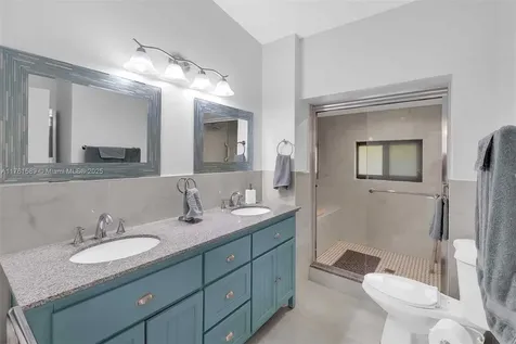 8735 SW 118th Street Miami FL 33176