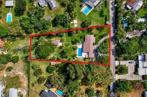 8735 SW 118th Street Miami FL 33176