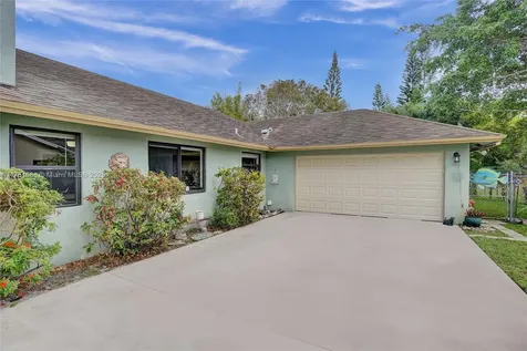 211 Bobwhite Road Royal Palm Beach FL 33411