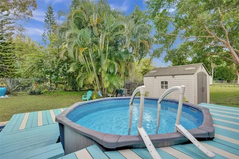 211 Bobwhite Road Royal Palm Beach FL 33411