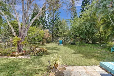 211 Bobwhite Road Royal Palm Beach FL 33411