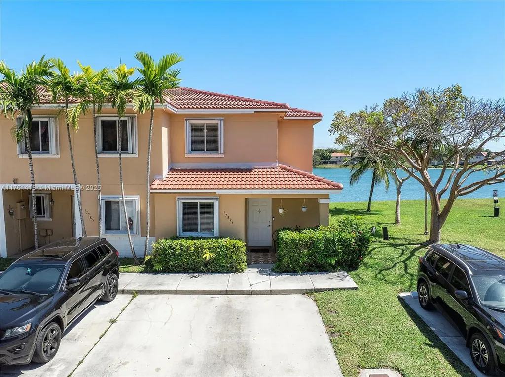 17591 SW 140th Court Miami FL 33177