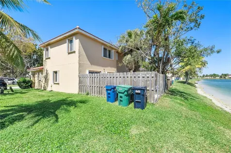 17591 SW 140th Court Miami FL 33177