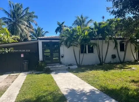 617 La Villa Drive Miami Springs FL 33166
