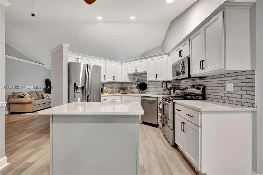 18510 Lake Bend Drive Jupiter FL 33458