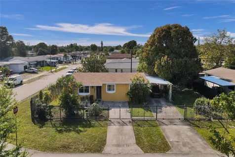16900 NW 44th Avenue Miami Gardens FL 33055