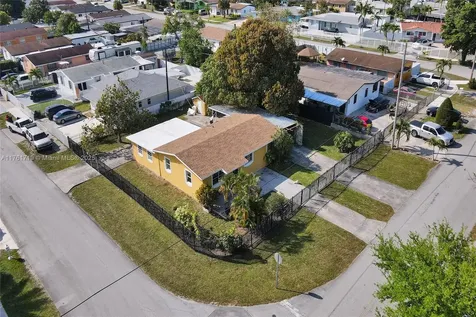 16900 NW 44th Avenue Miami Gardens FL 33055