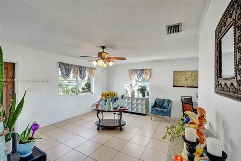 16900 NW 44th Avenue Miami Gardens FL 33055