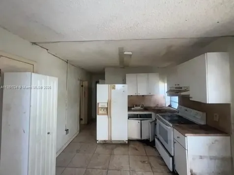 1770 NW 112th Street Miami FL 33167