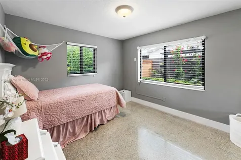 1722 W Las Olas Boulevard Fort Lauderdale FL 33312