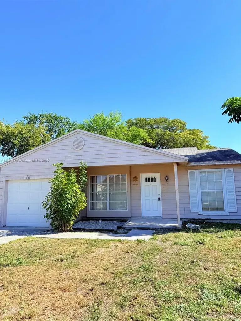 1721 SW 84th Avenue Miramar FL 33025