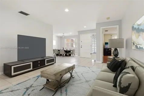 5664 SW 114th Avenue Cooper City FL 33330