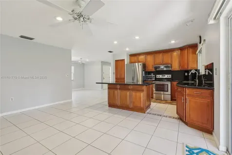 5664 SW 114th Avenue Cooper City FL 33330