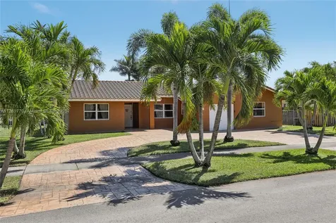 5664 SW 114th Avenue Cooper City FL 33330