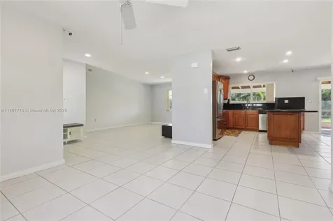 5664 SW 114th Avenue Cooper City FL 33330