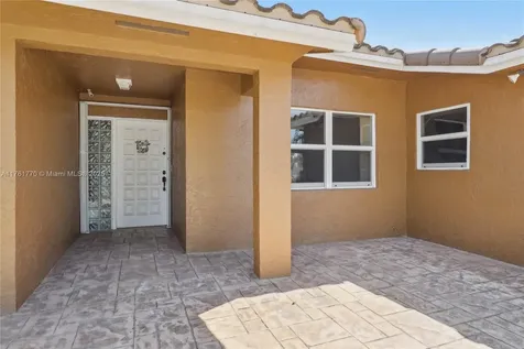 5664 SW 114th Avenue Cooper City FL 33330